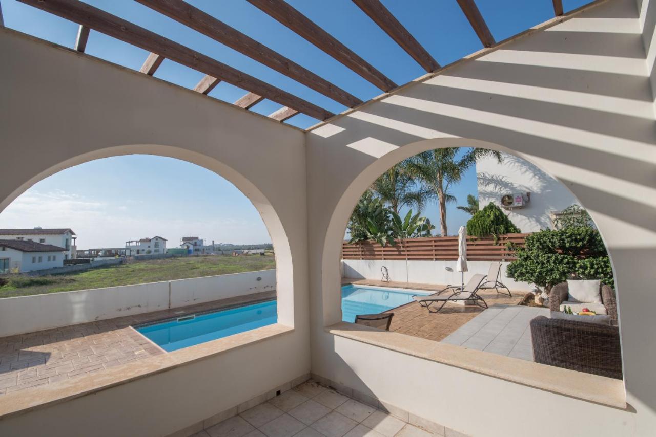 Kymma Villas By The Sea Ajía Nápa Kültér fotó